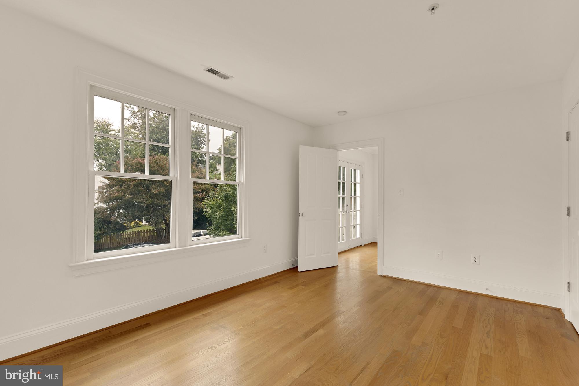 5301 MCKINLEY STREET