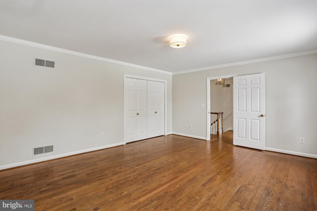14717 SPRING MEADOWS DRIVE