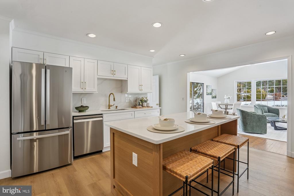 14717 SPRING MEADOWS DRIVE