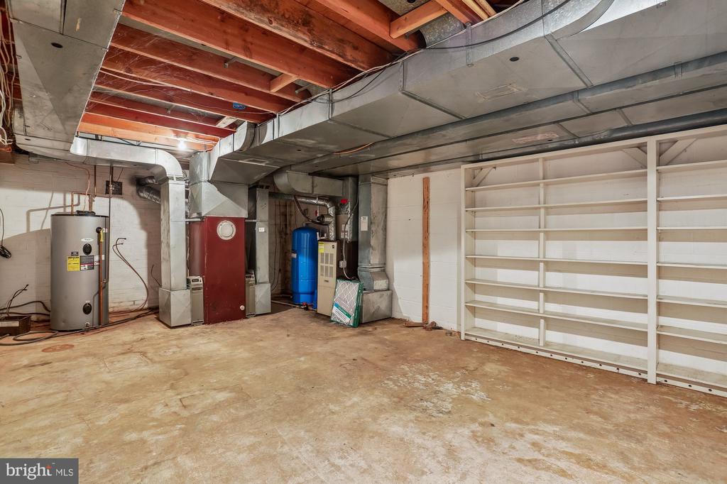 14717 SPRING MEADOWS DRIVE