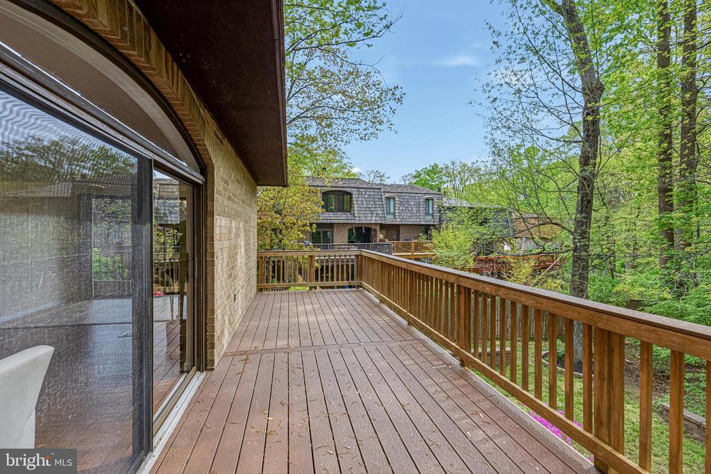 8042 INVERNESS RIDGE ROAD