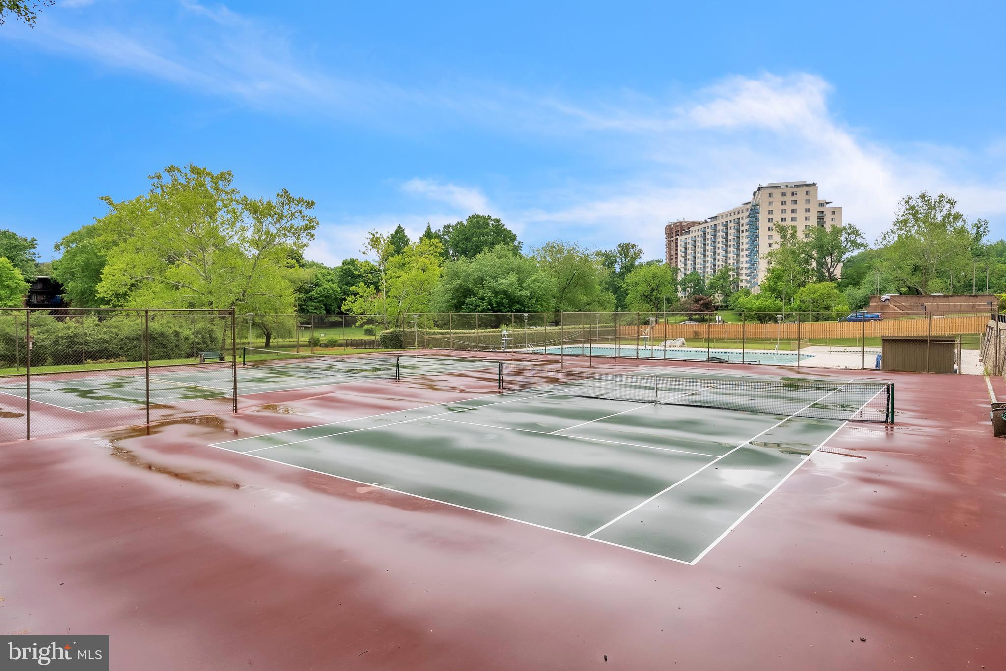 10401 GROSVENOR PLACE 410
