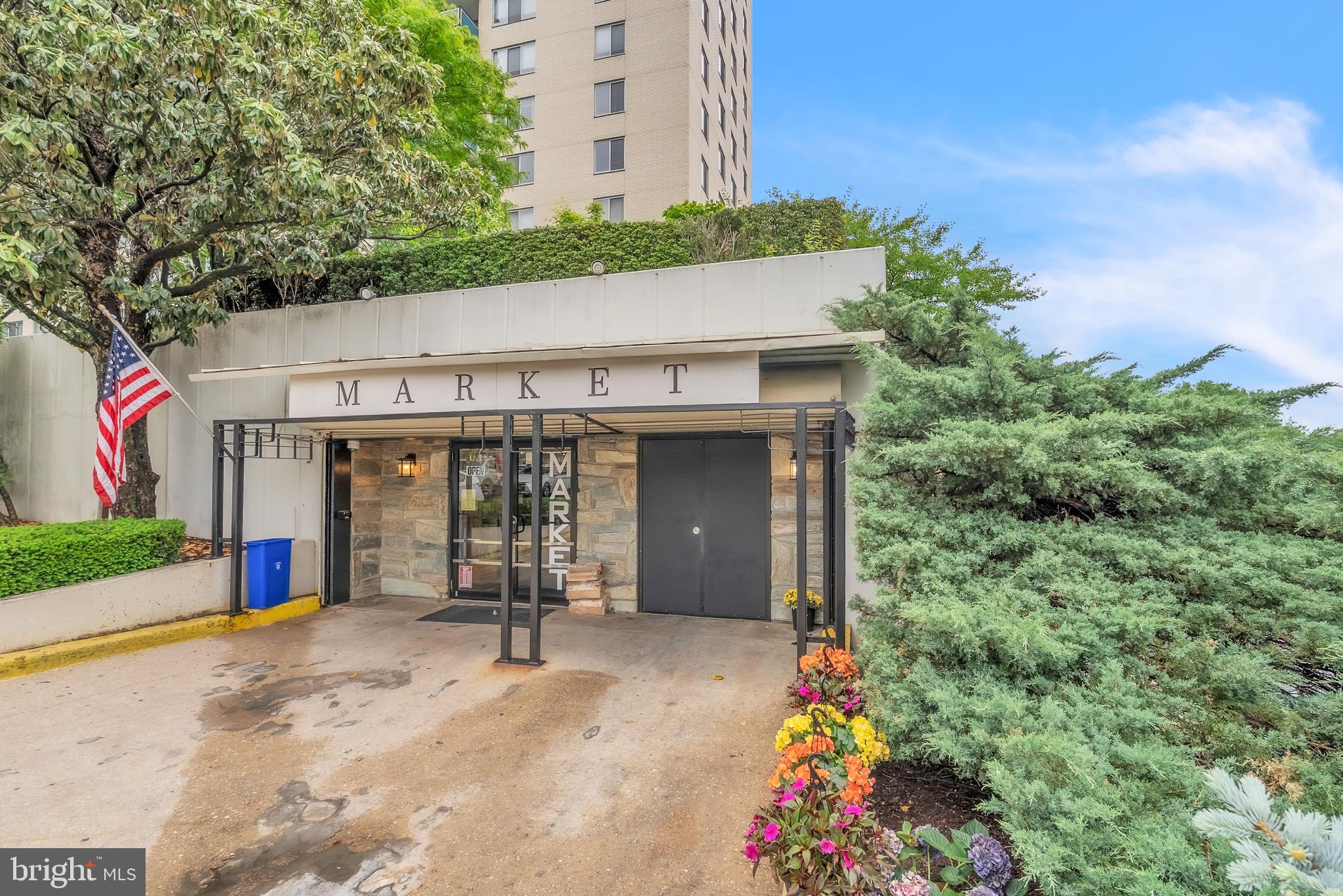 10401 GROSVENOR PLACE 410