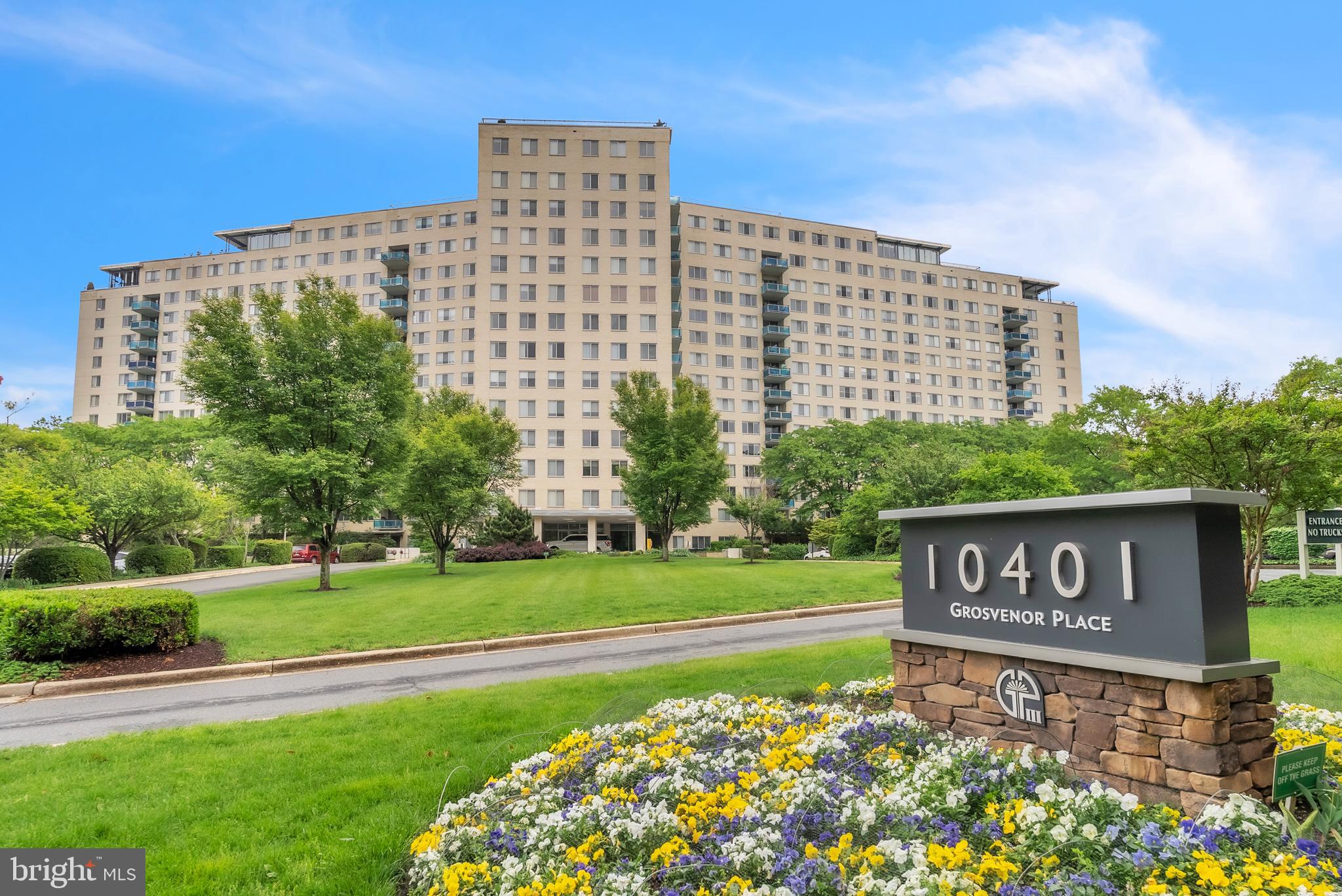 10401 GROSVENOR PLACE 410
