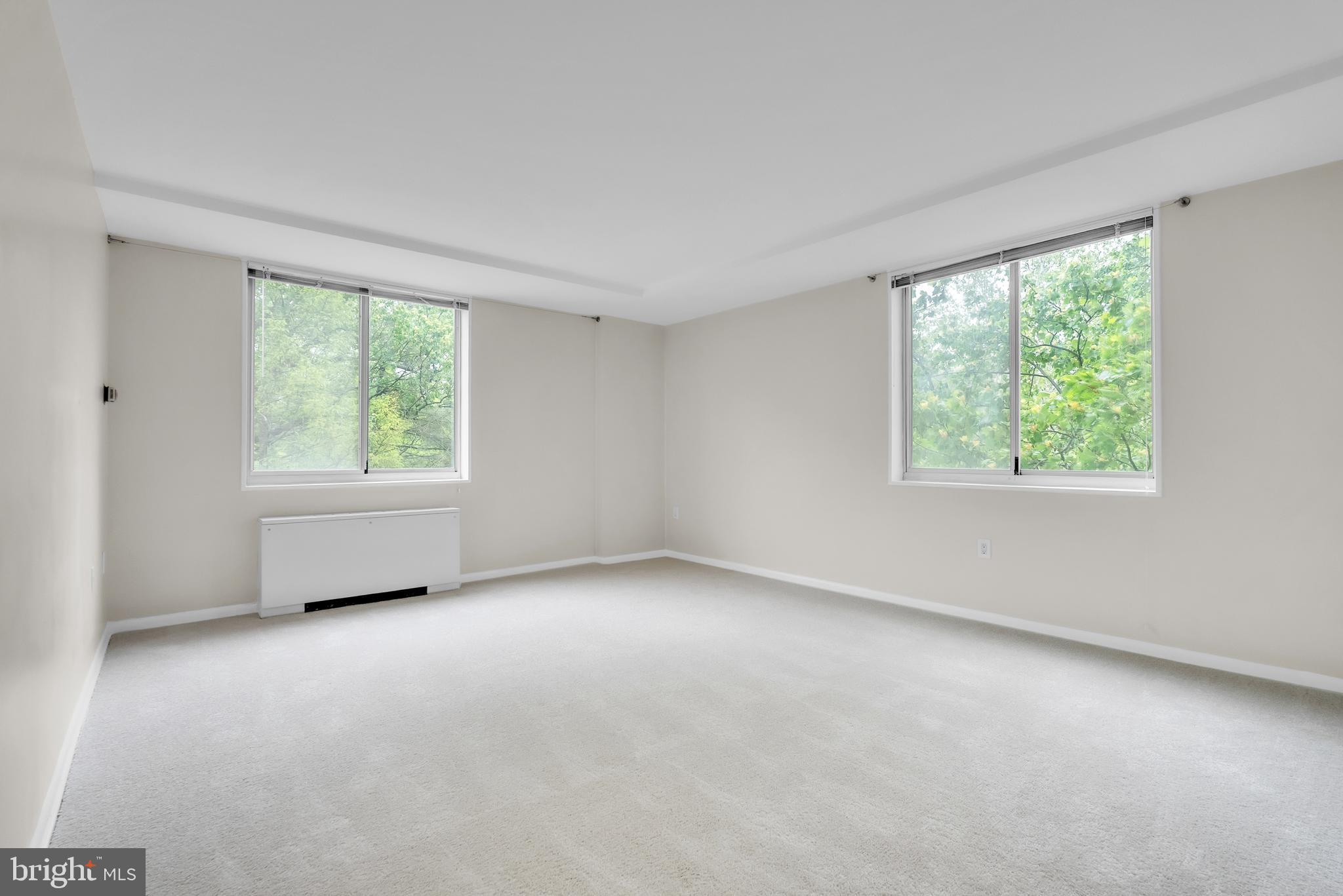 10401 GROSVENOR PLACE 410