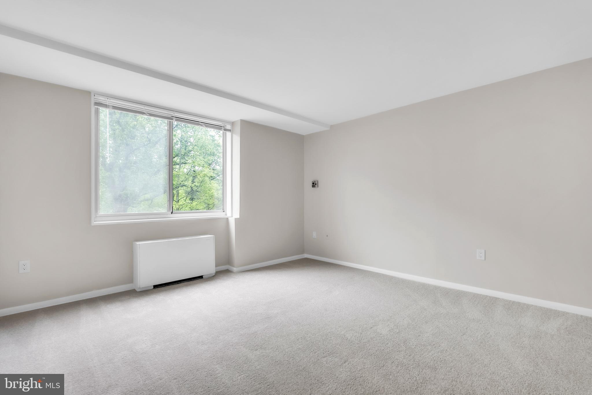 10401 GROSVENOR PLACE 410