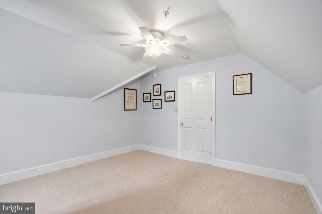 7032 WILSON LANE