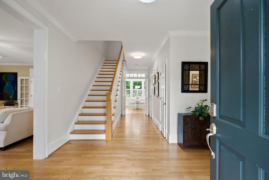 7032 WILSON LANE