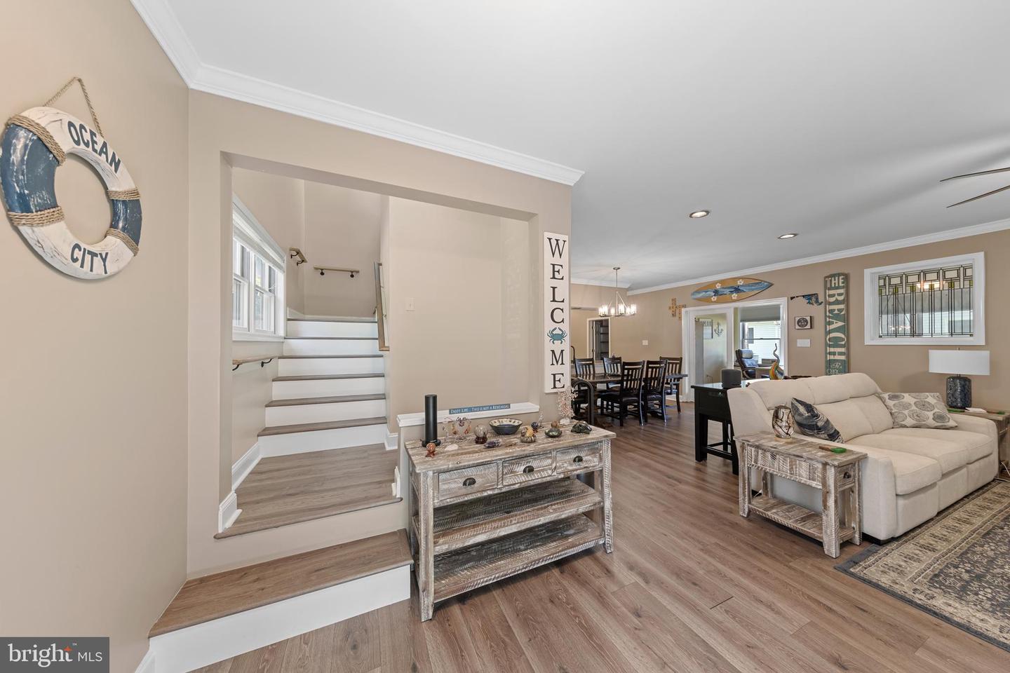 33 Boston Dr