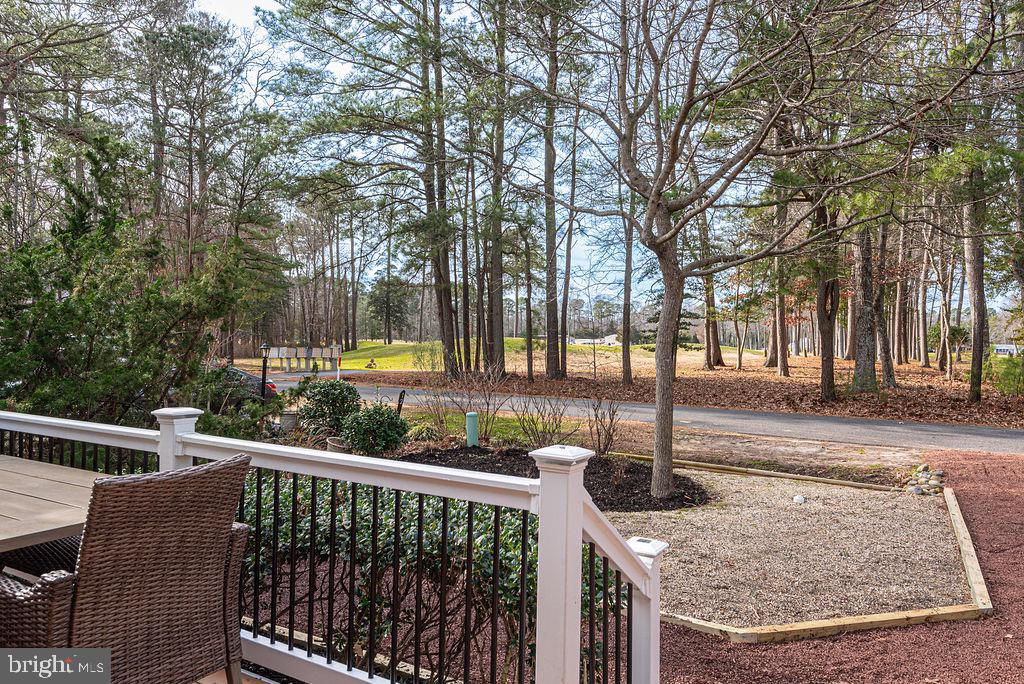 14 Sundial Cir