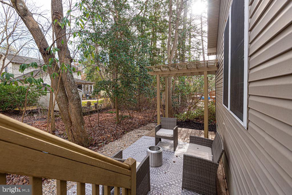 14 Sundial Cir