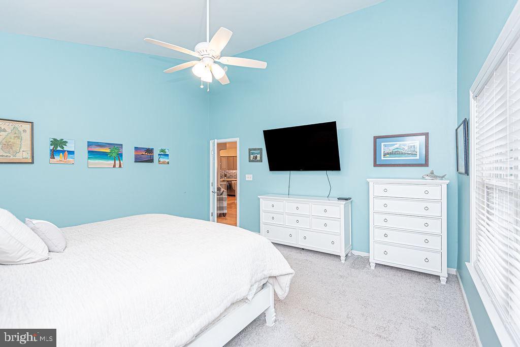 14 Sundial Cir