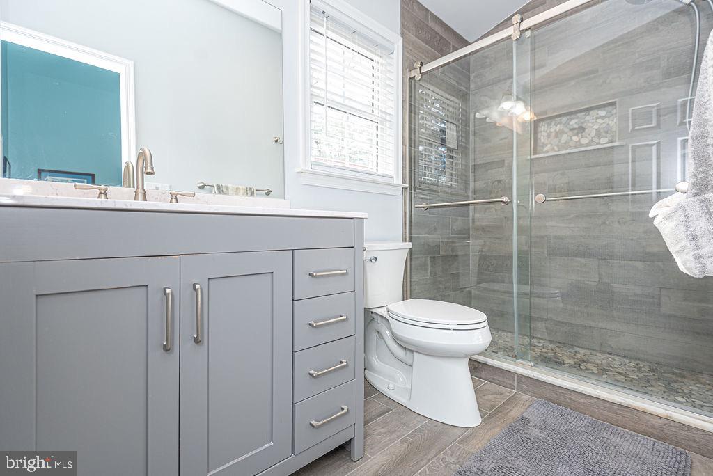 14 Sundial Cir