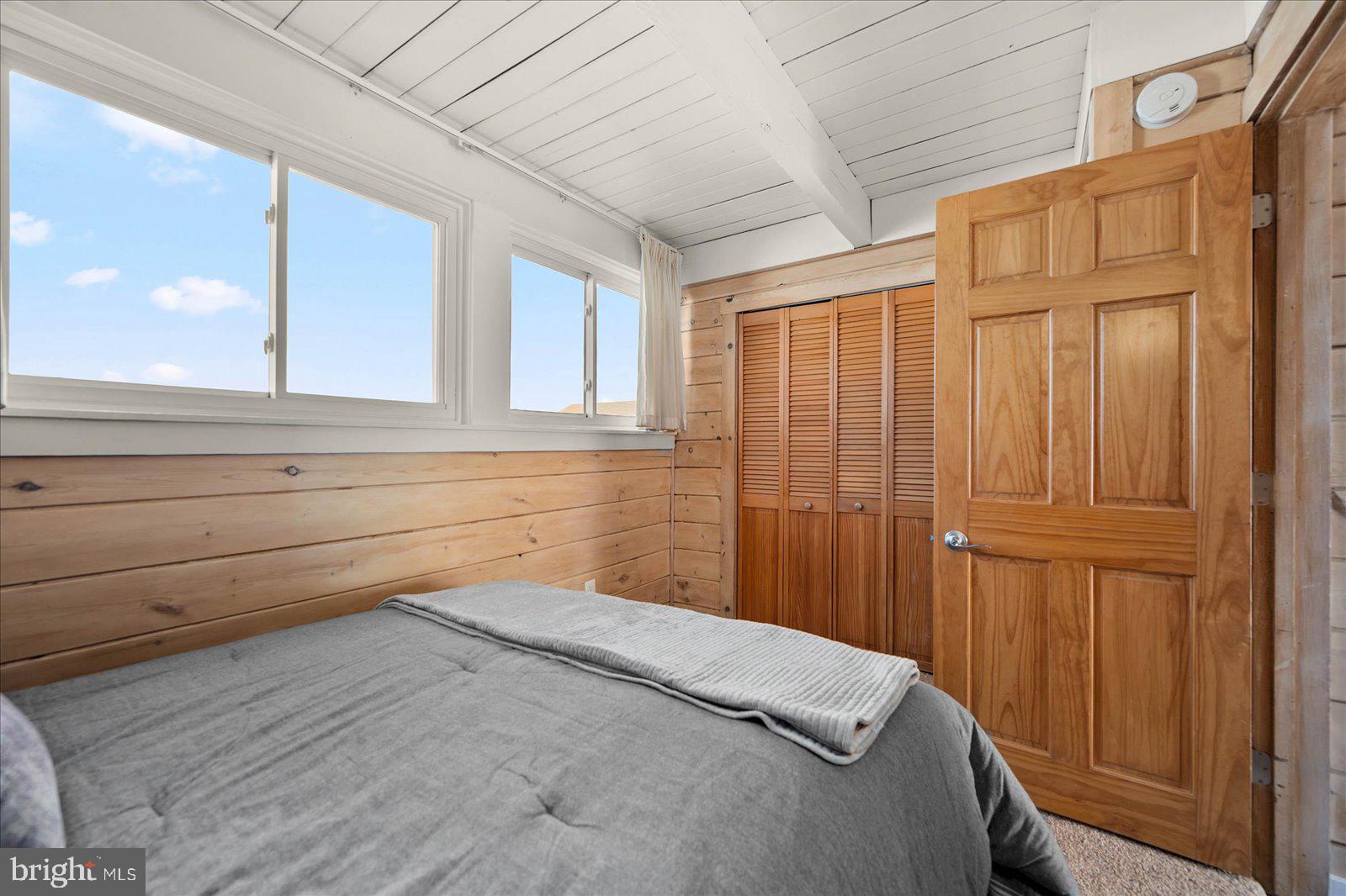 7103 Atlantic Ave #10