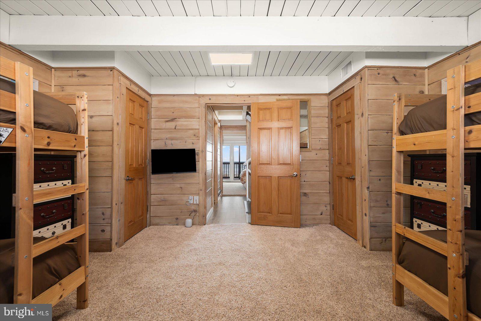 7103 Atlantic Ave #10