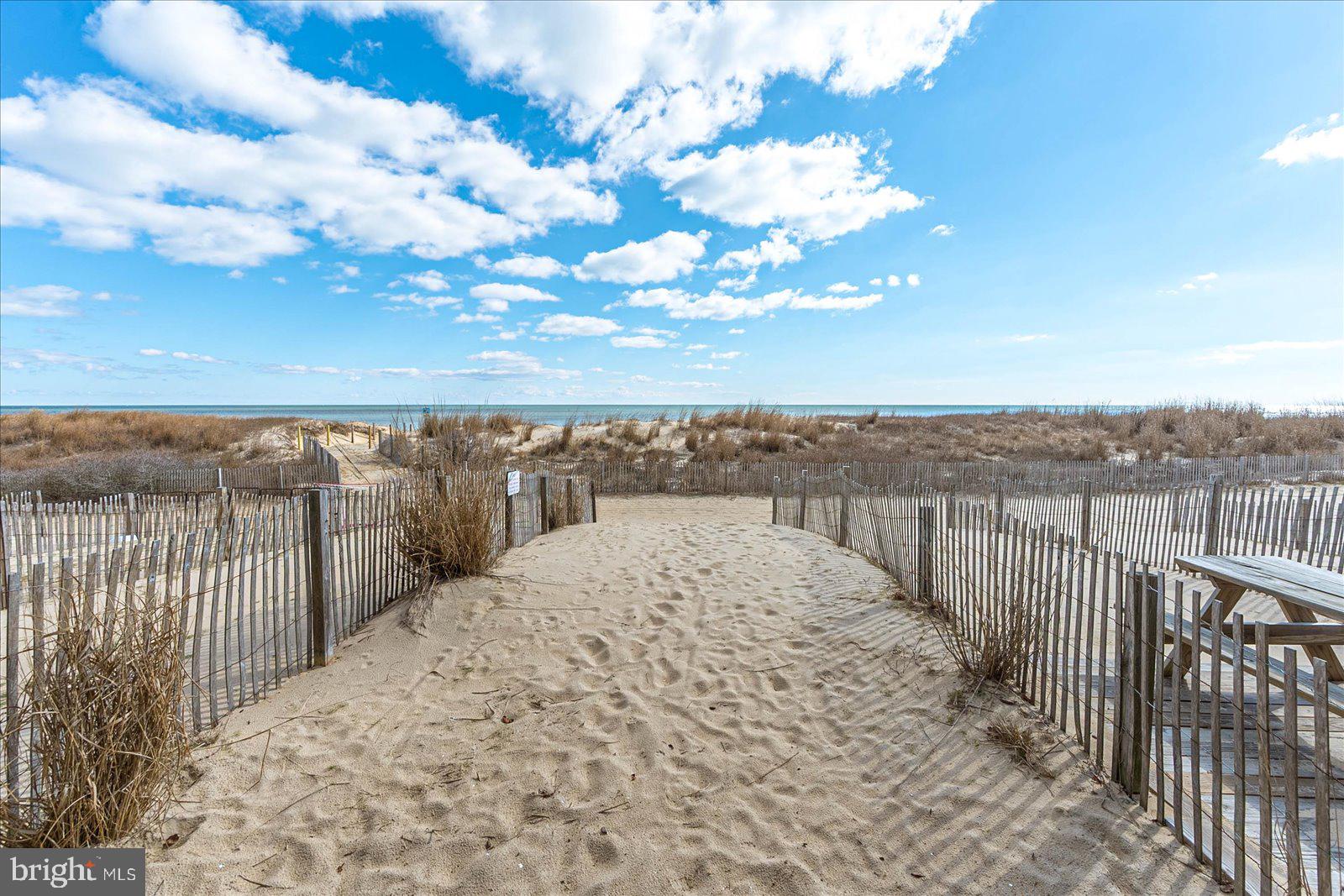 7103 Atlantic Ave #10