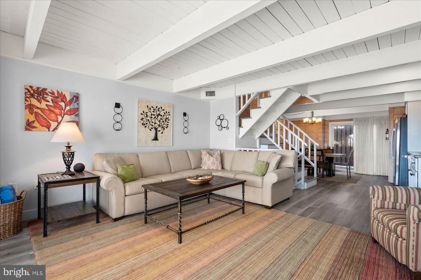 7103 Atlantic Ave #10