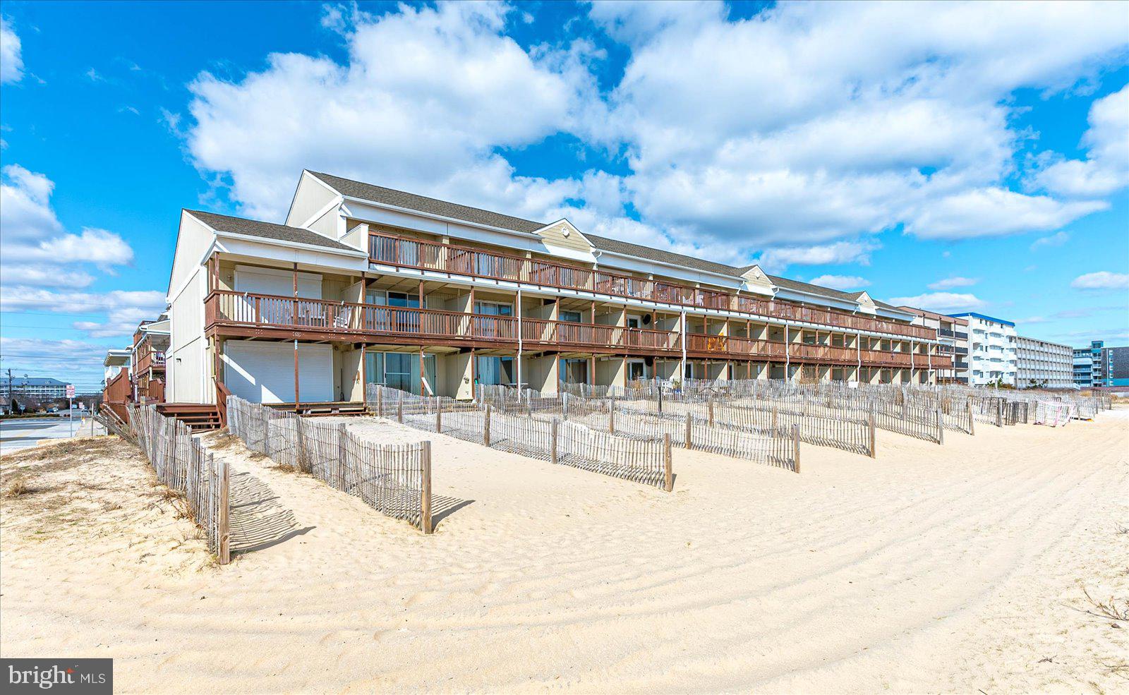 7103 Atlantic Ave #10