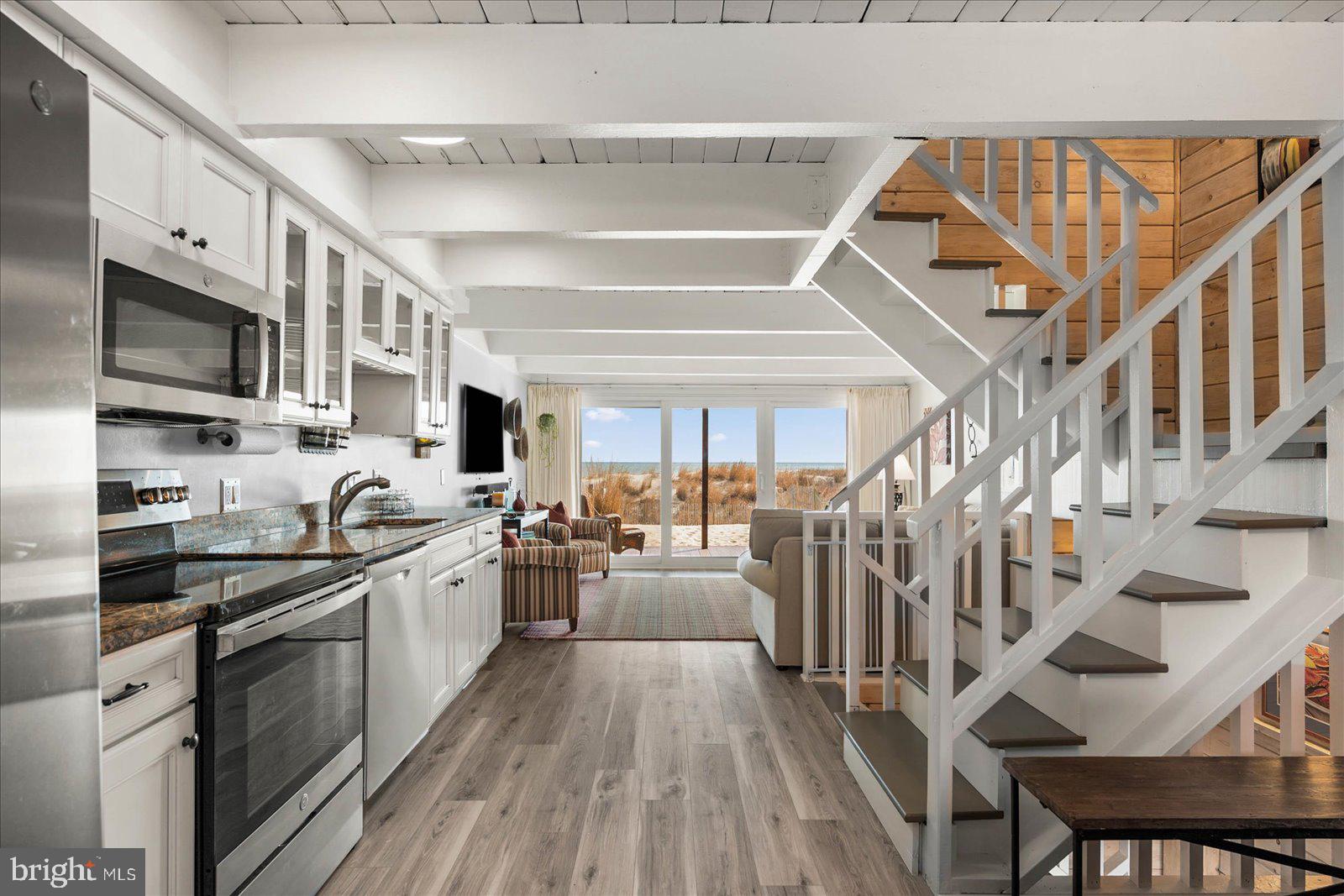 7103 Atlantic Ave #10