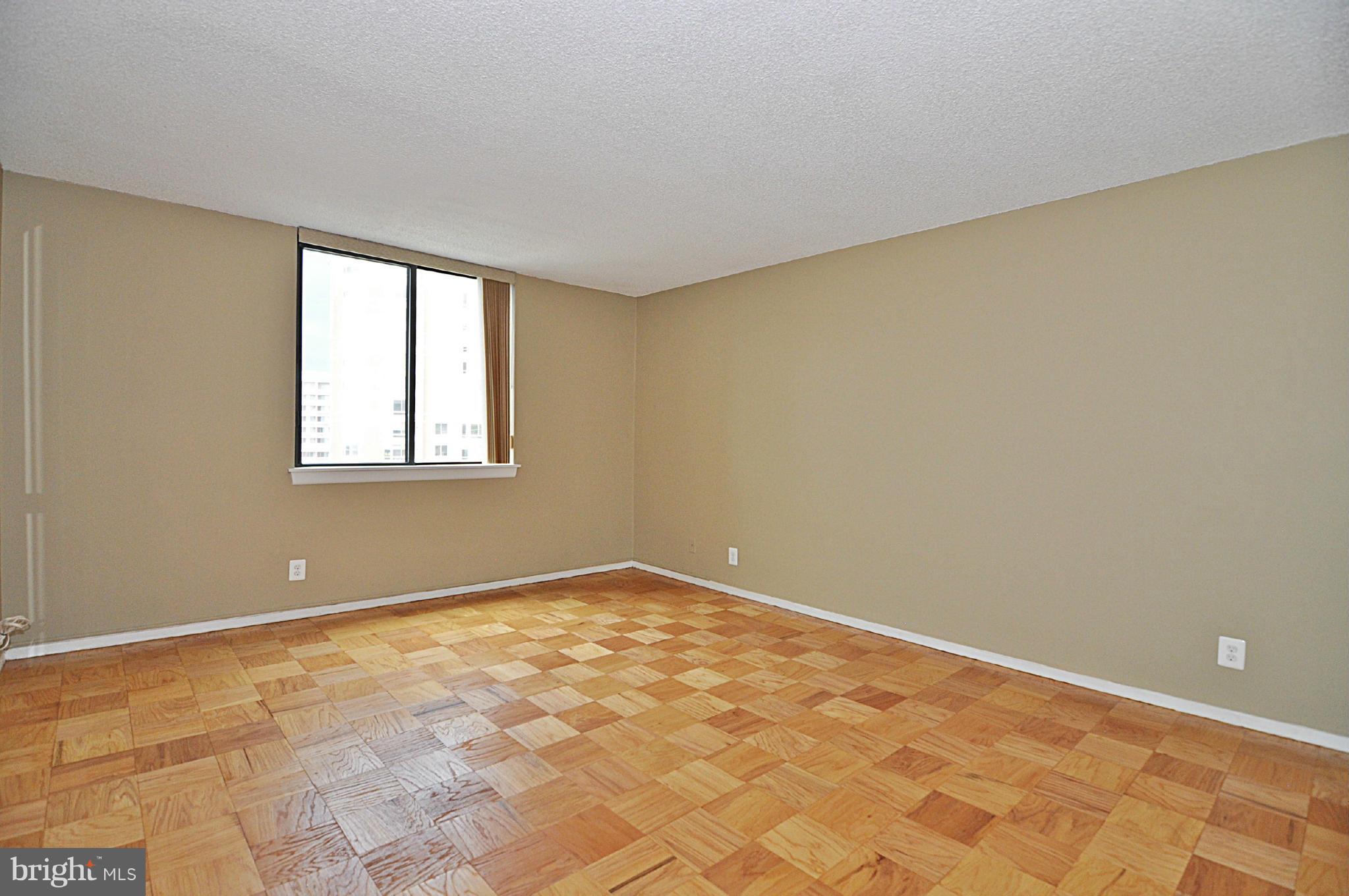 3800 Fairfax Dr #1601