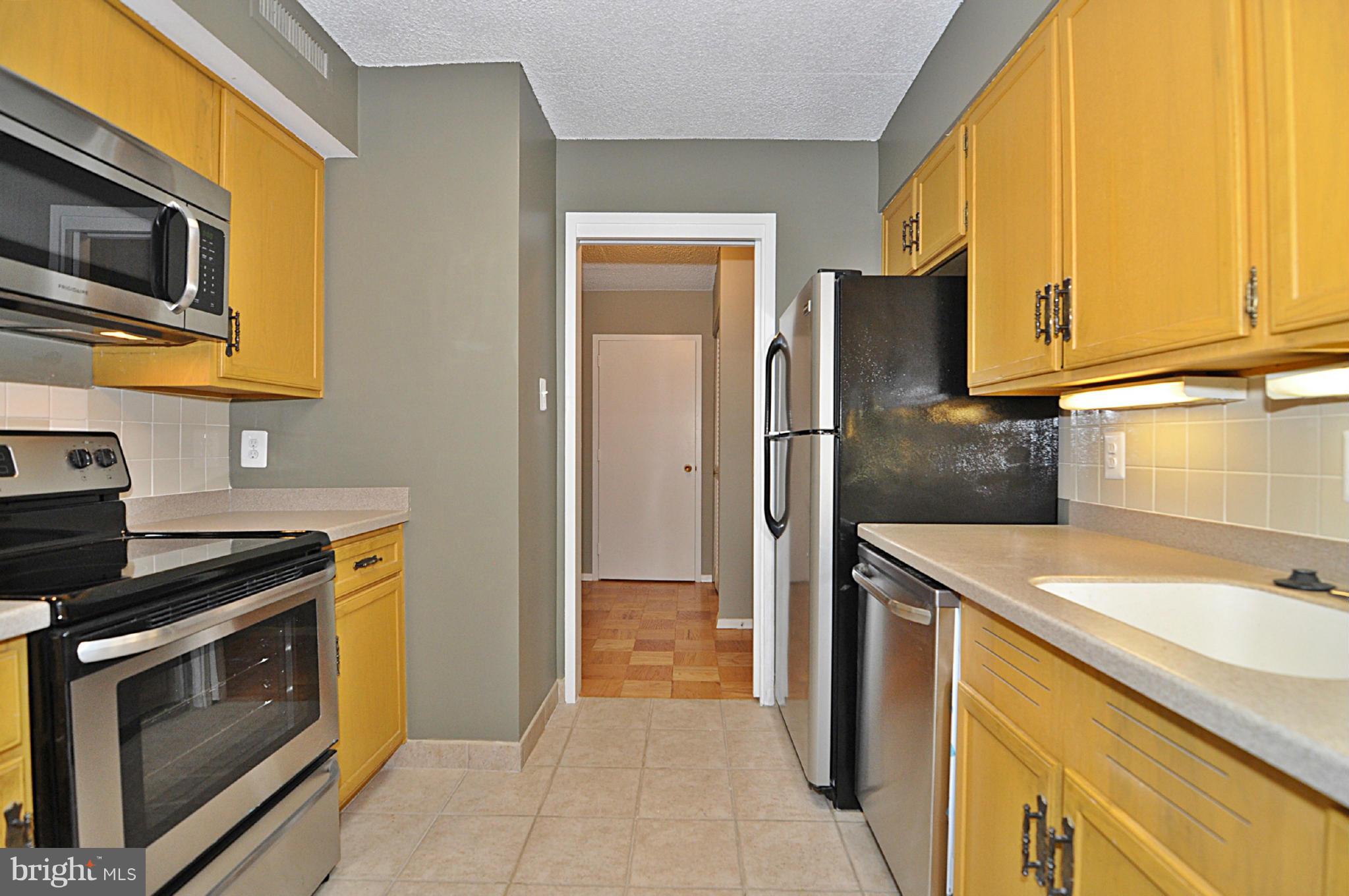 3800 Fairfax Dr #1601