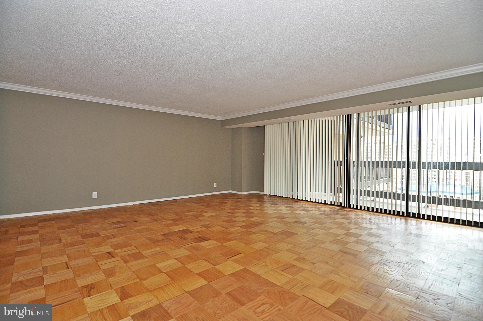 3800 Fairfax Dr #1601