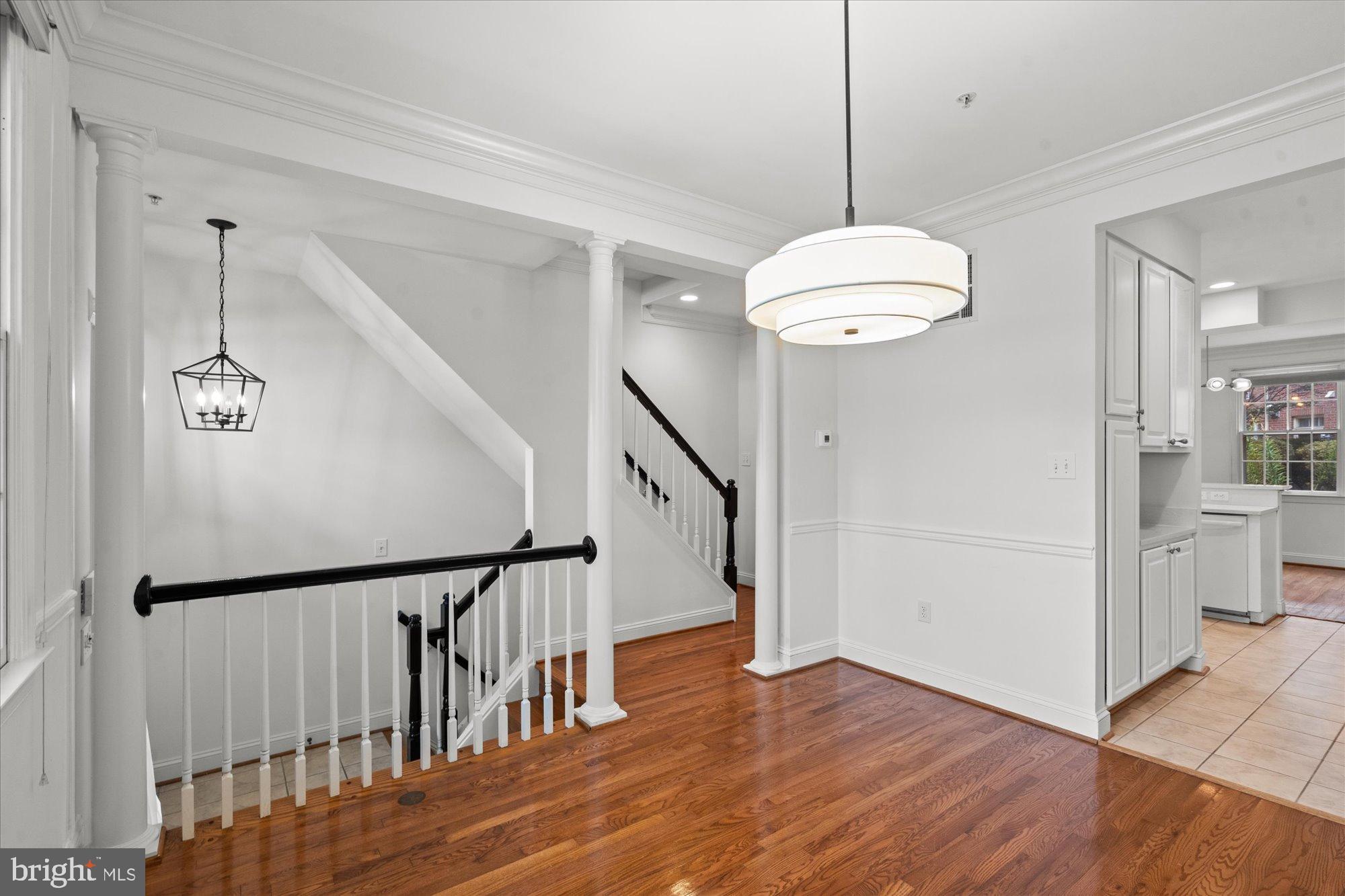 2622 CLARENDON BOULEVARD