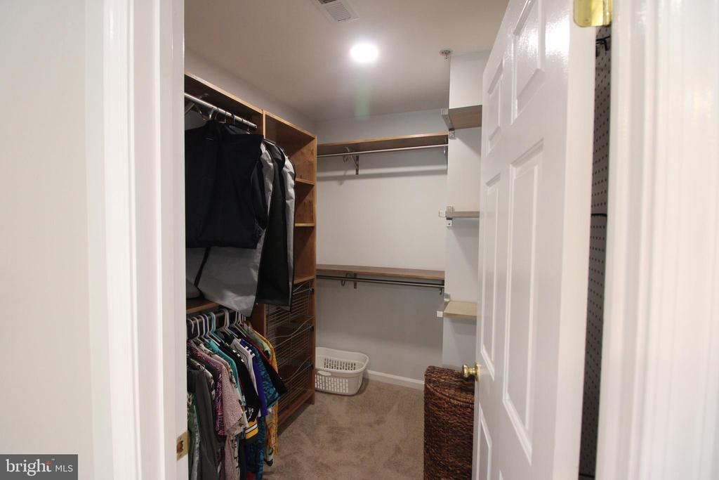 954 Harrison Cir
