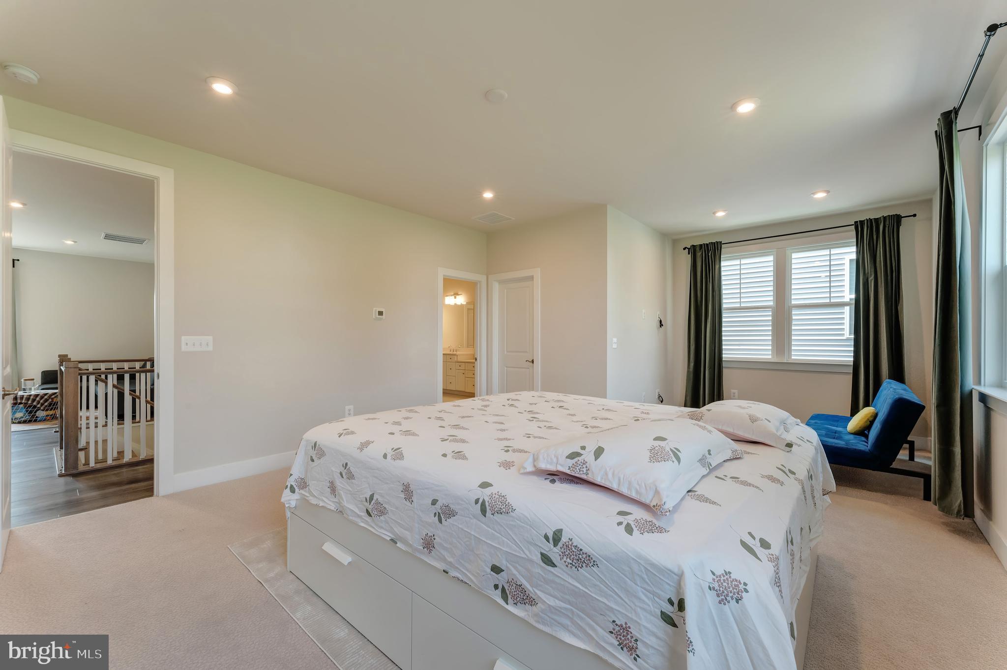 950 WARLANDER DRIVE SW