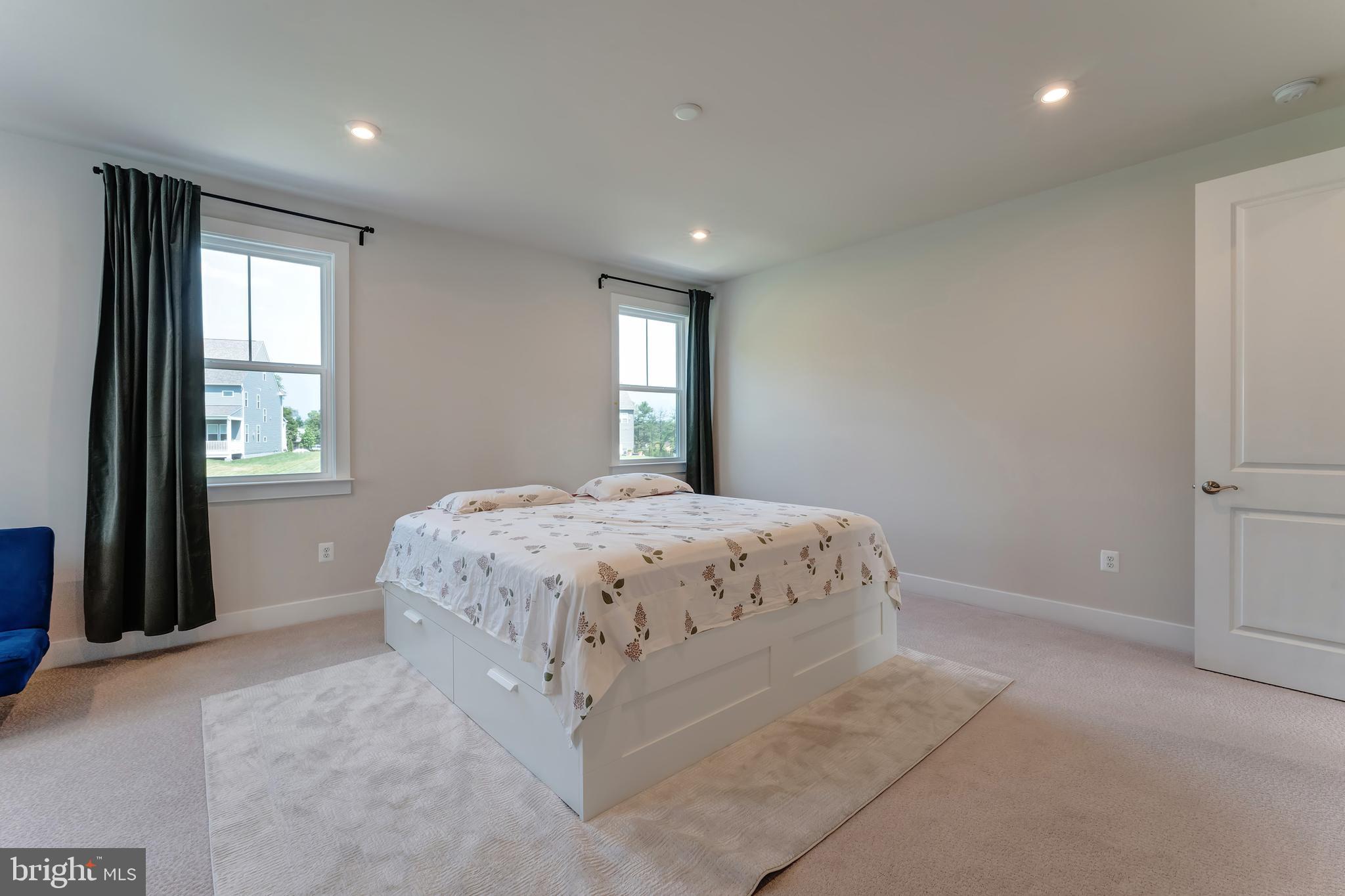 950 WARLANDER DRIVE SW