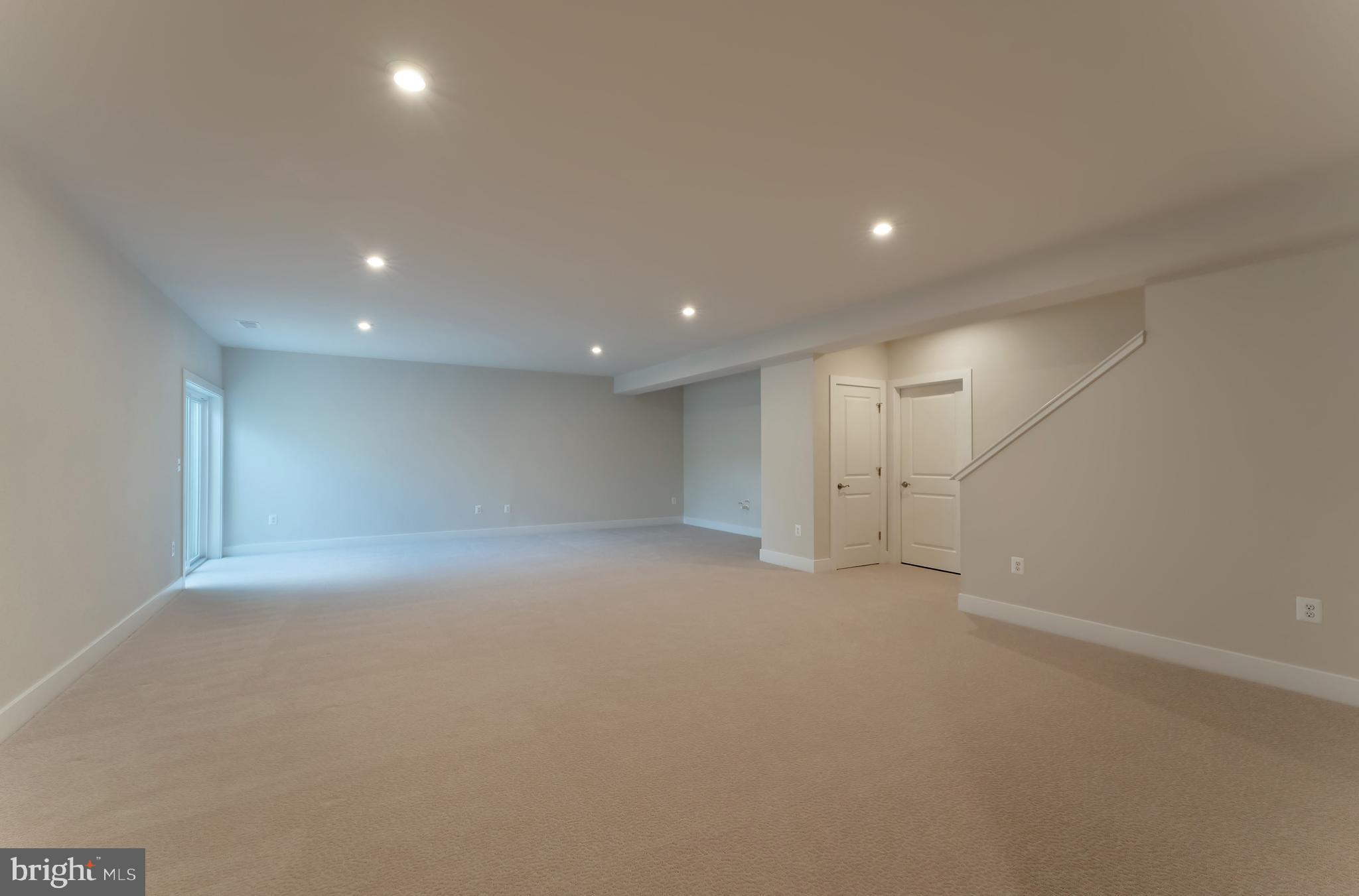 950 WARLANDER DRIVE SW