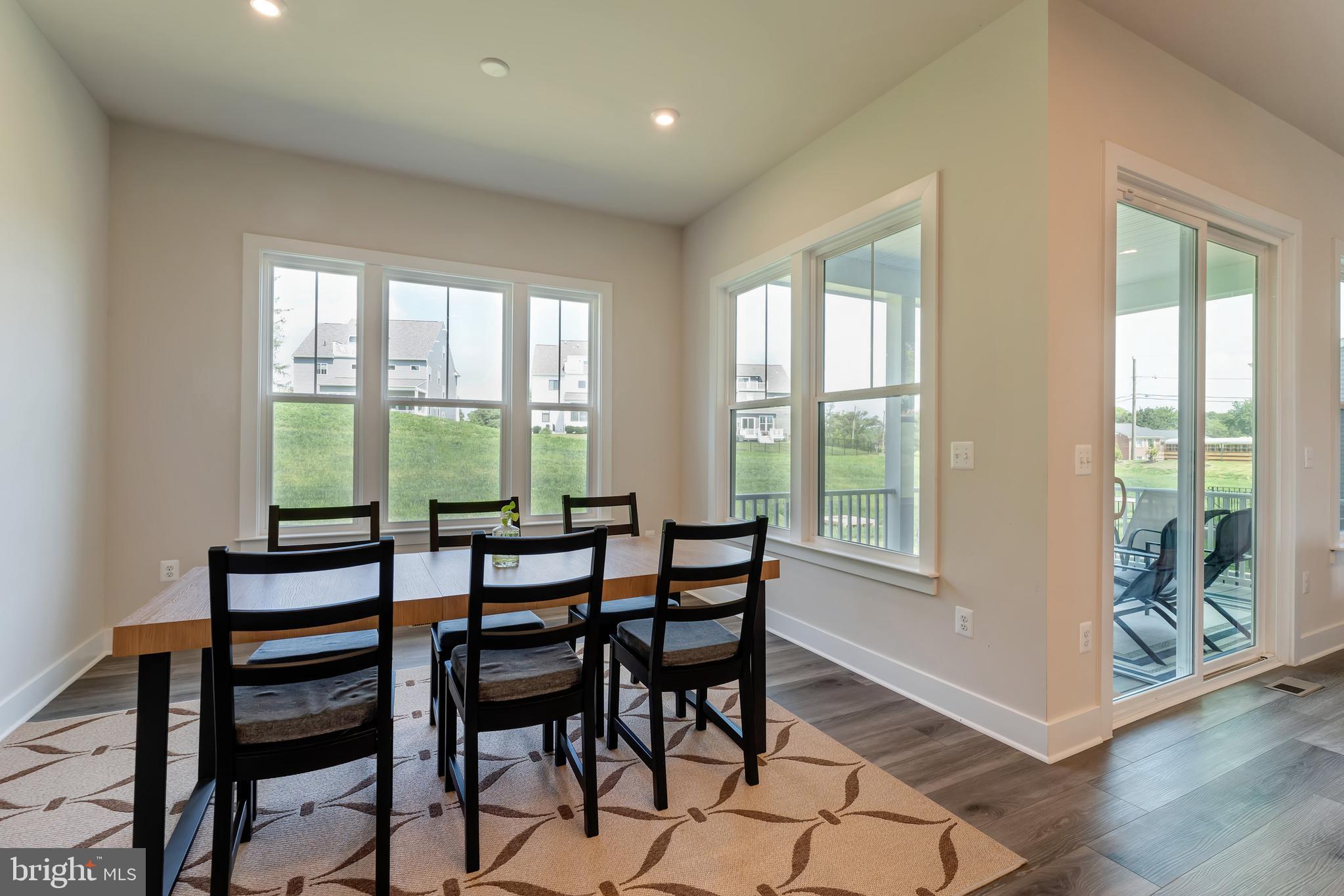 950 WARLANDER DRIVE SW