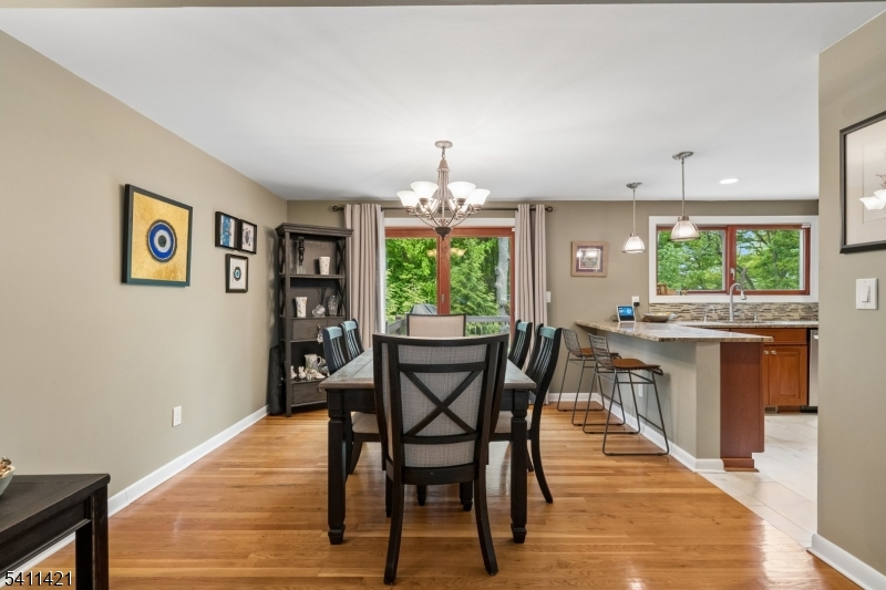 60 Edgemere Rd