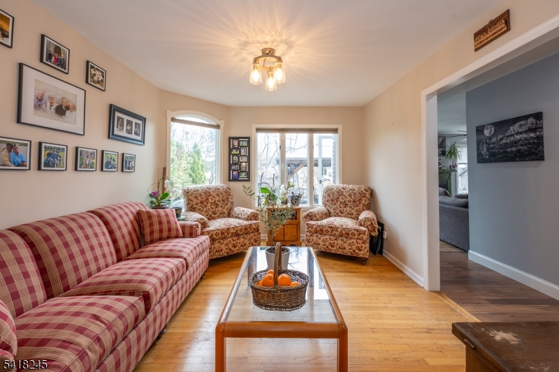 35 Turnberry Rd