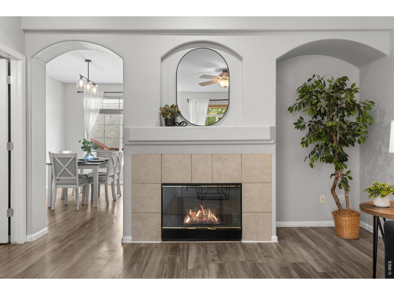 2855 Rock Creek Cir 320