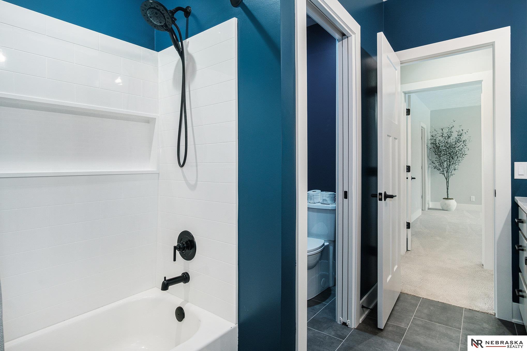 1121 Terrace View Drive