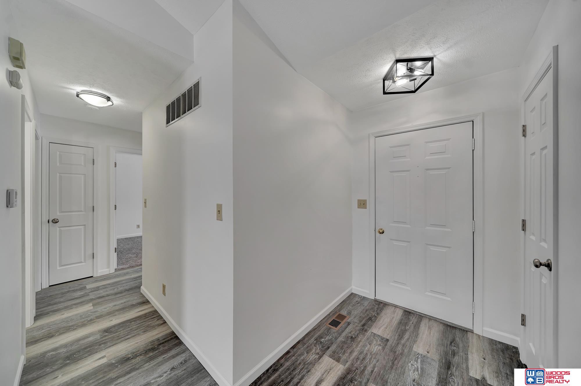 1626 W Plum Street