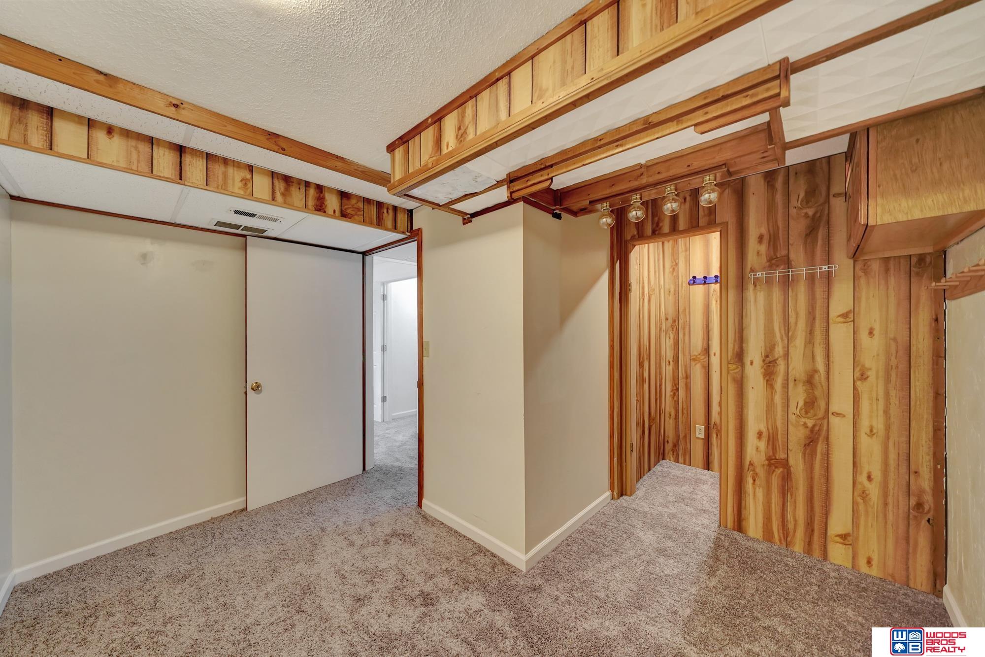 1626 W Plum Street