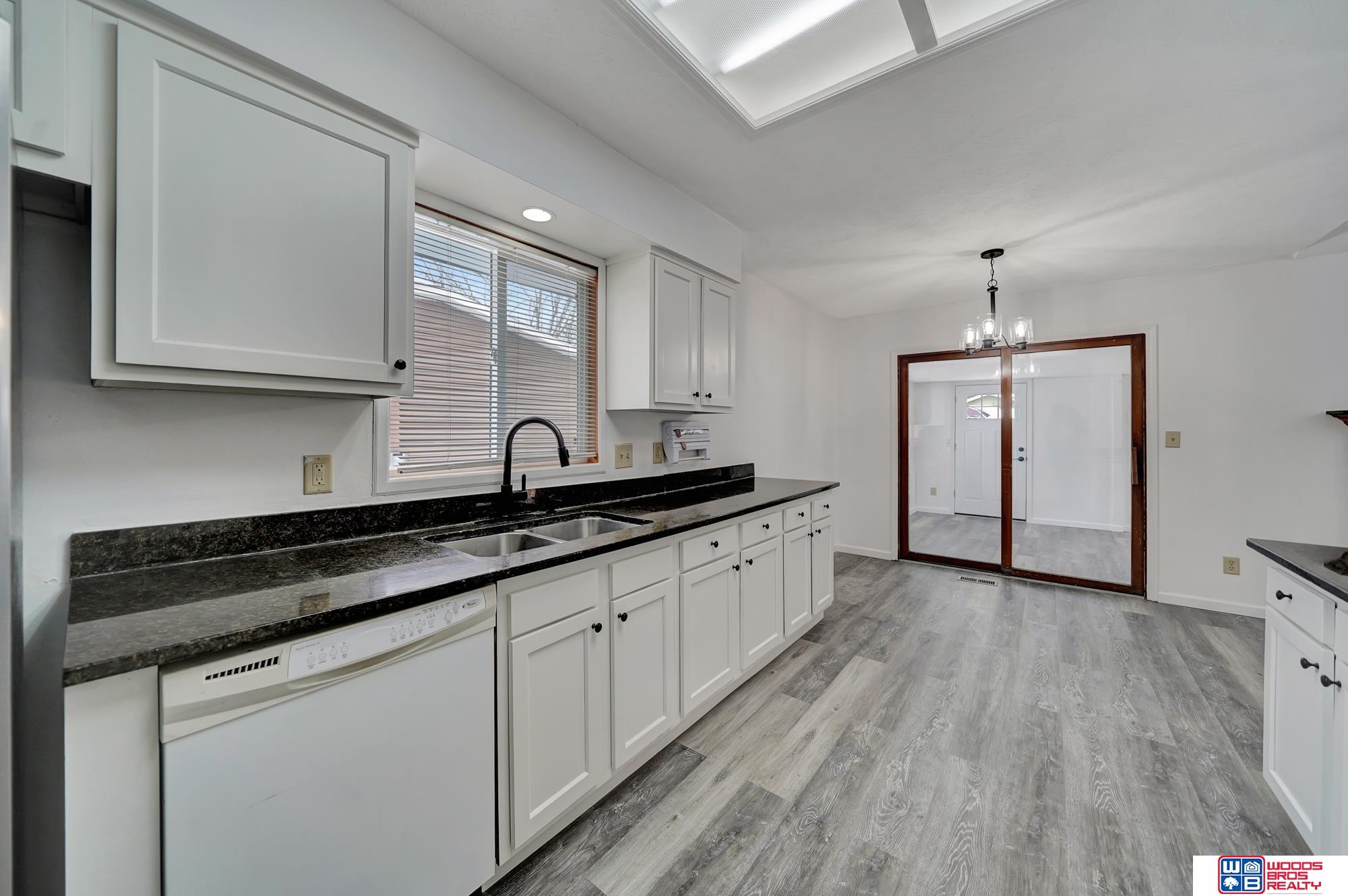 1626 W Plum Street