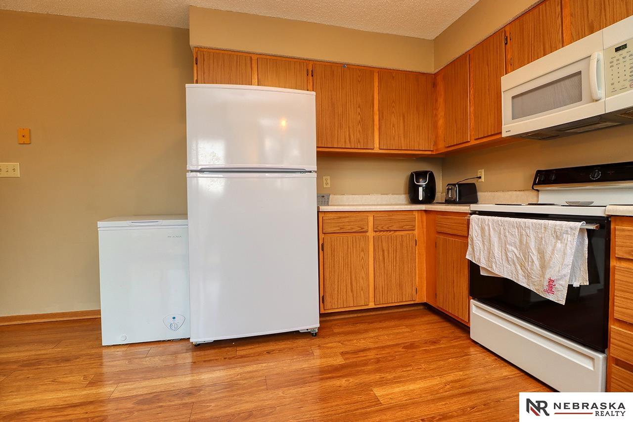 1565 Cedar Crest Drive