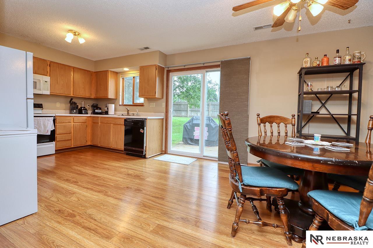 1565 Cedar Crest Drive