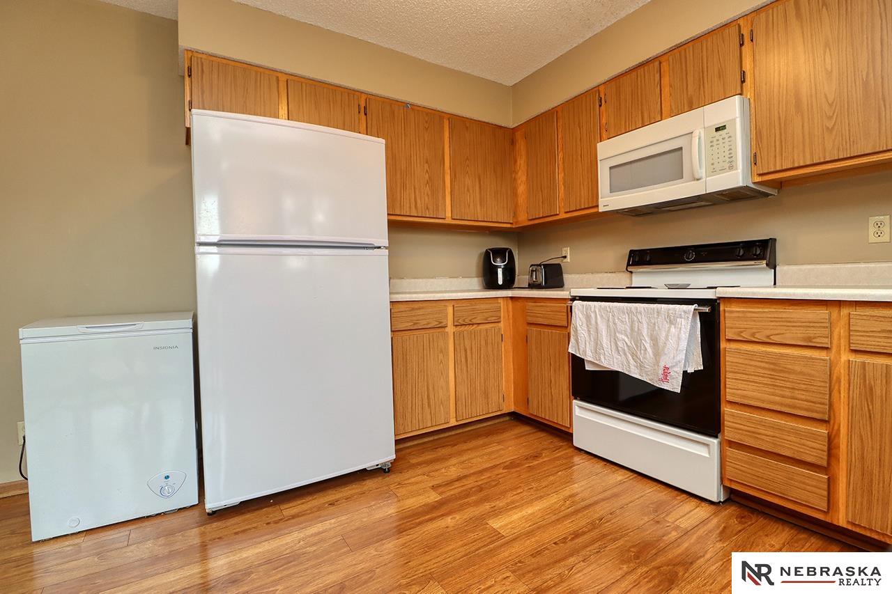 1565 Cedar Crest Drive