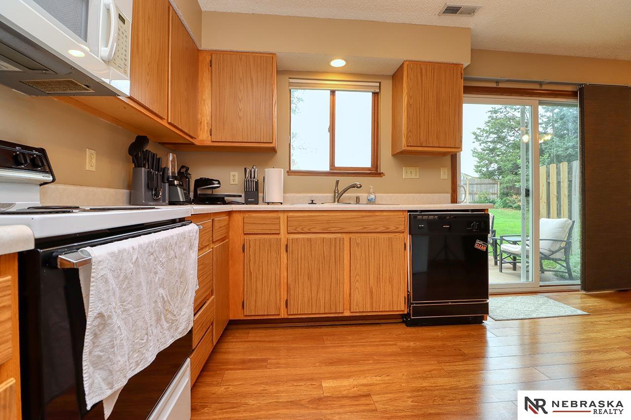 1565 Cedar Crest Drive