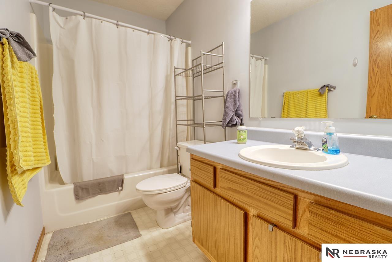 1565 Cedar Crest Drive