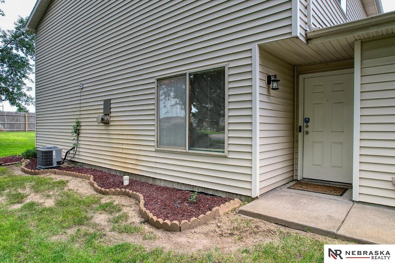 1565 Cedar Crest Drive