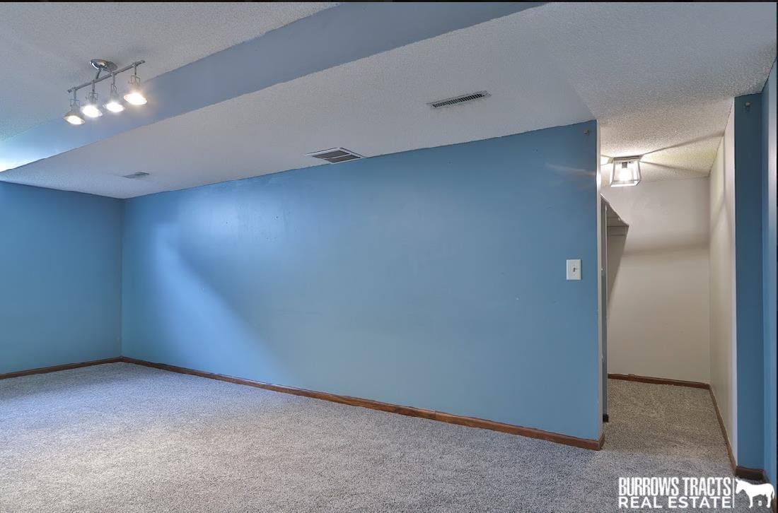 4940 N 25th Street