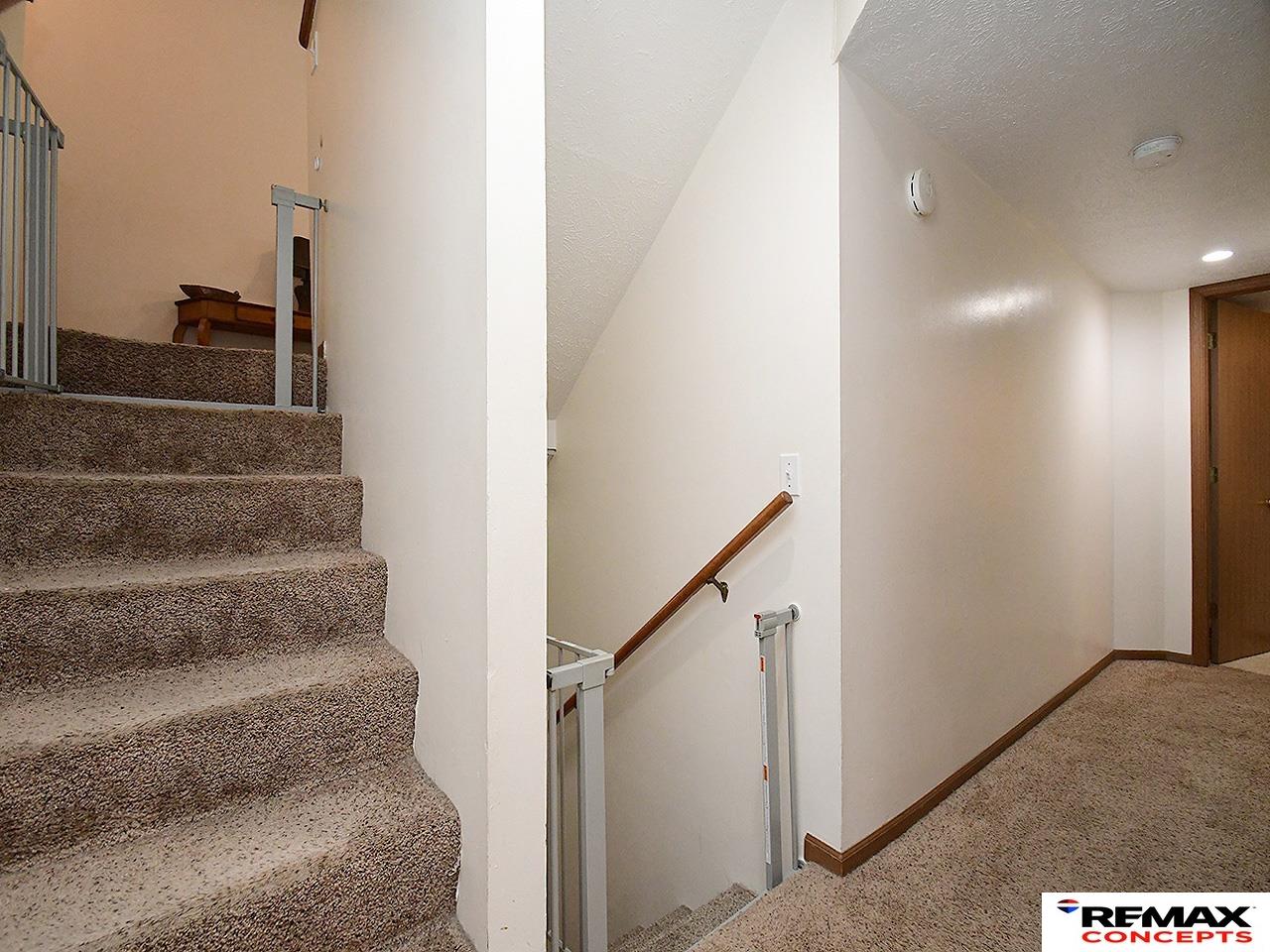 752 W Belmont Avenue
