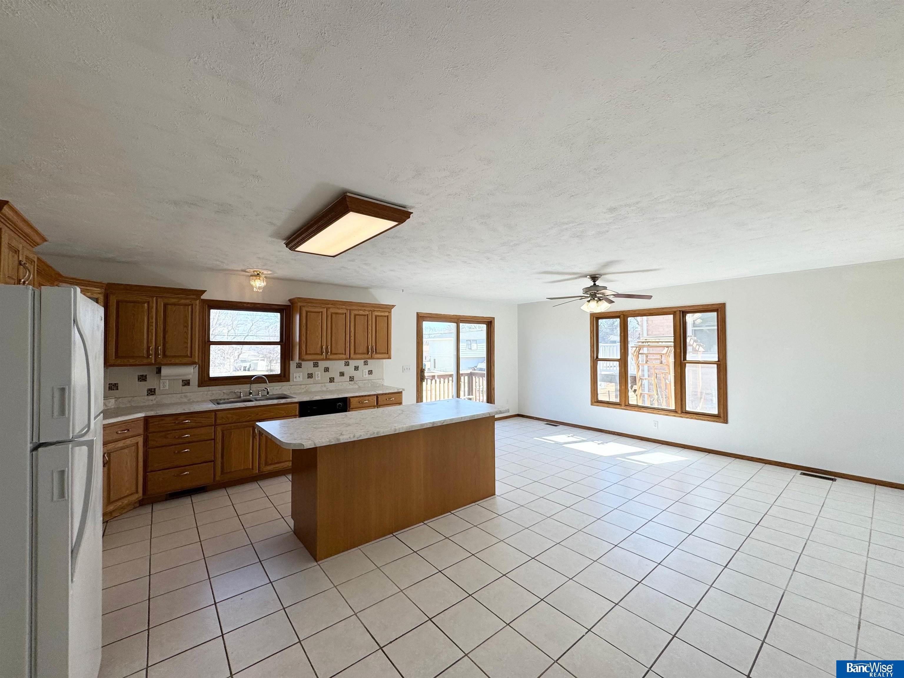 600 Windsor Drive