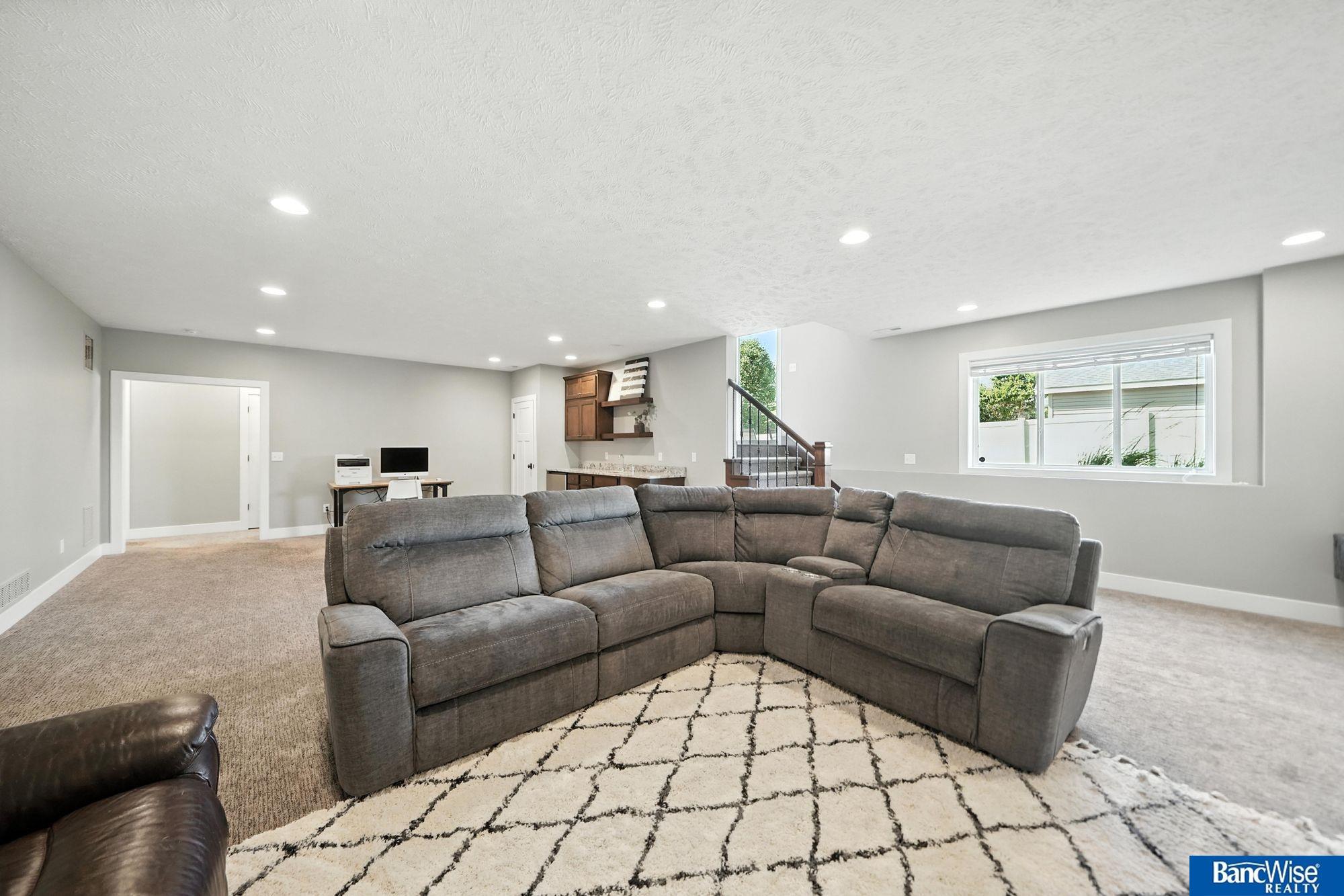 9901 Sweet Water Road