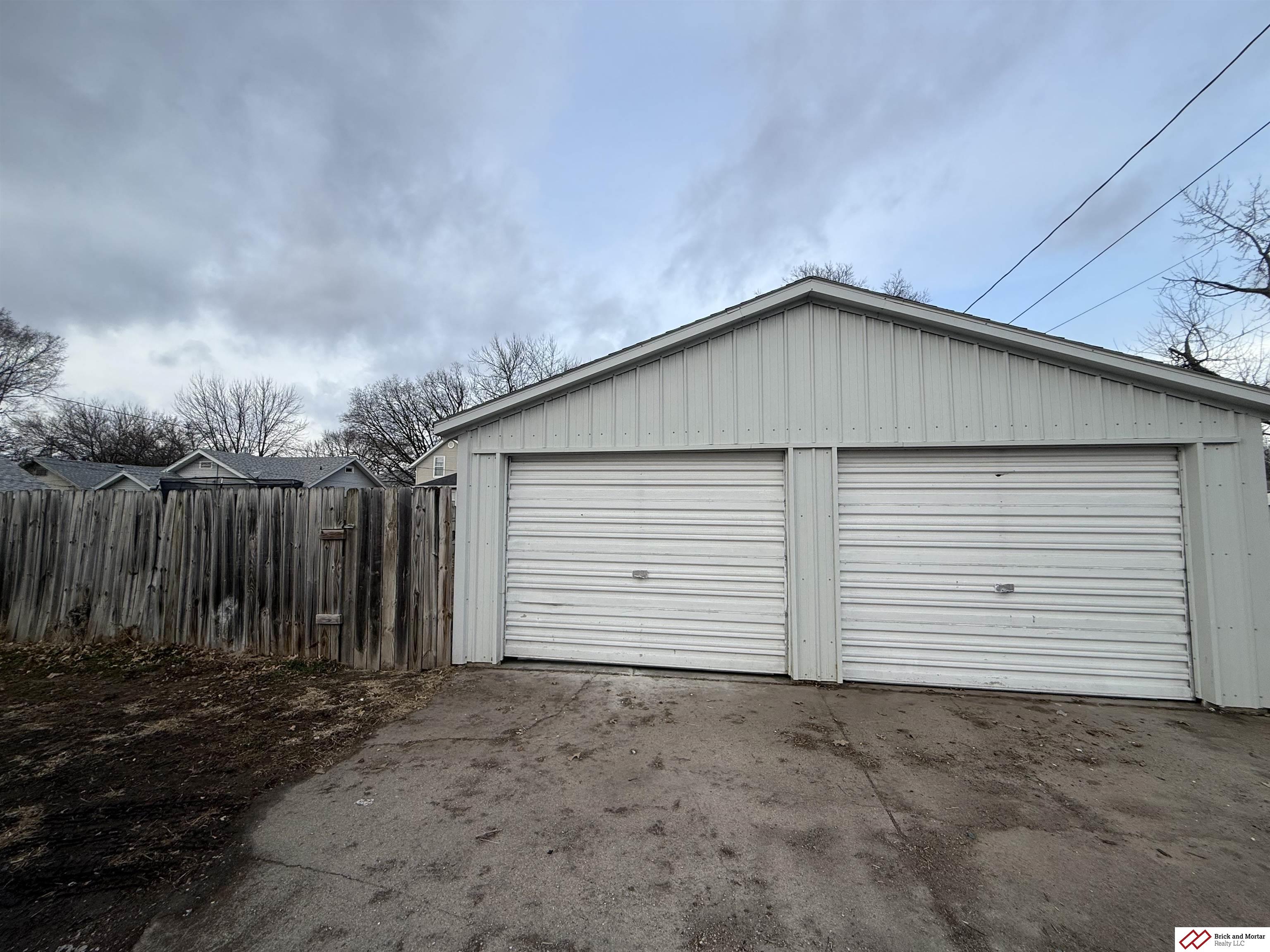 817 Bell Street